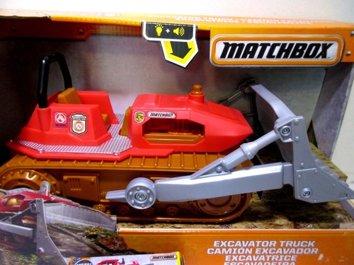 12" Matchbox Plastic Excavator Truck Bull Dozer Light Sound Wildland Fire Toy - Picture 2 of 4