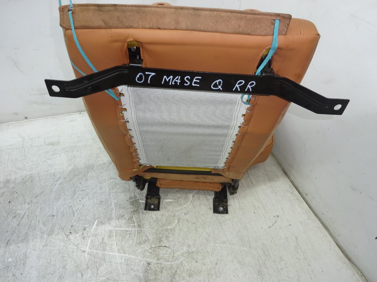 03-07 Maserati Quattroporte M139 Rear Right Passenger Seat Brown OEM DE221187