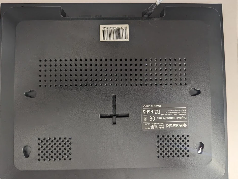 Polaroid IDF-1030 10.4" Digital Picture Frame used with power cord - Image 3 of 4