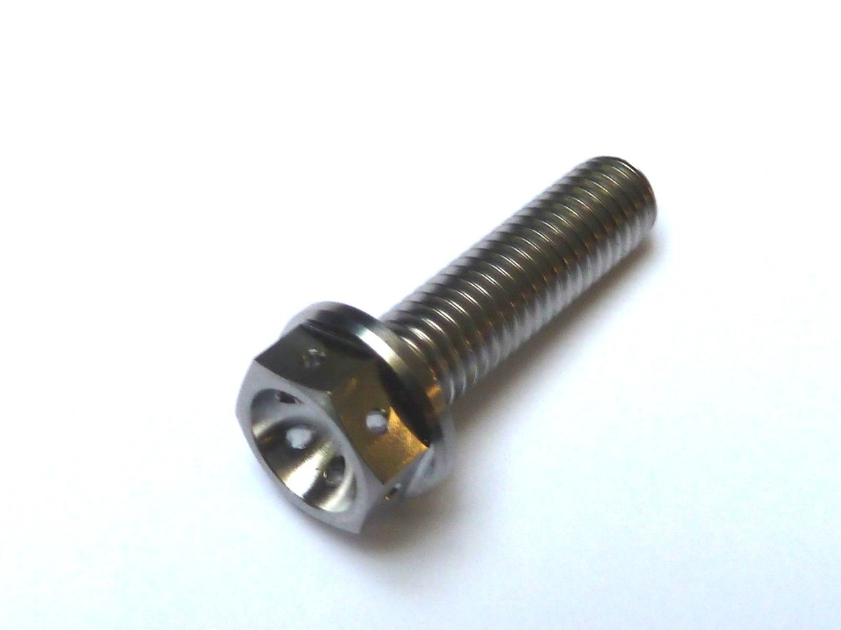 ピース Kawasaki Z900 2017-2024 FRONT BRAKE CALIPER MOUNT BOLT SET