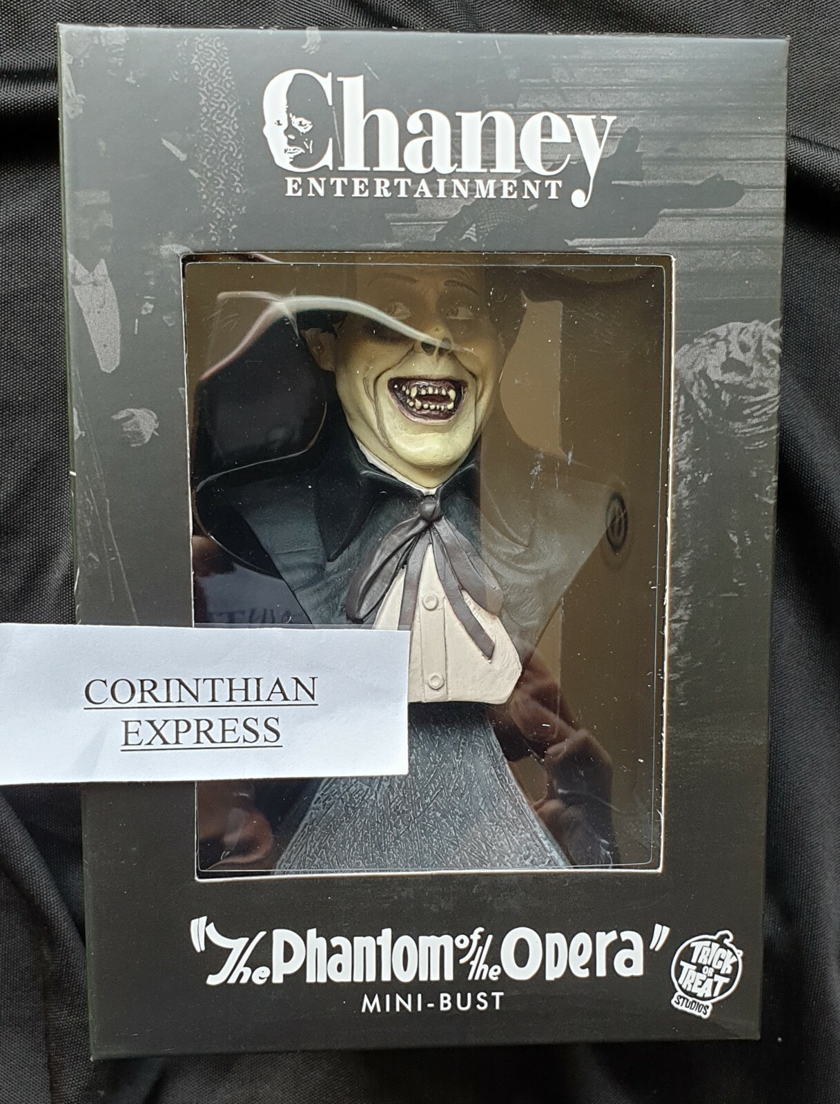 Trick or Treat Universal Monsters Phantom of Opera 1/6 scale mini bust In stock