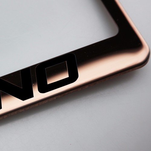 Marco de matrícula de oro rosa VELAR tapa de rosca de aluminio grabado con láser - Imagen 2 de 8