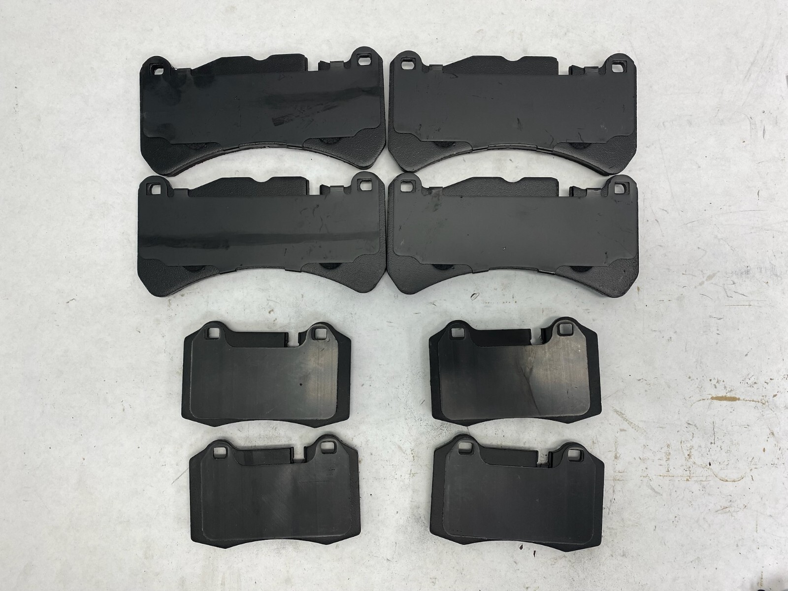 2010-2017 Maserati GranTurismo Quattroporte Front And Rear Brake Pad Set Used