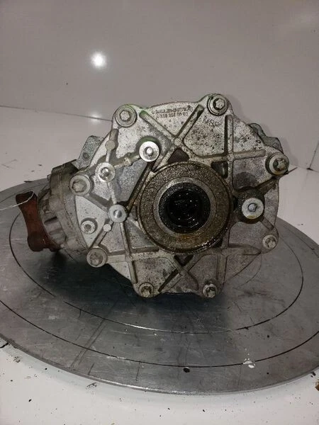 2012-2019 Dodge Charger Front Differential Carrier Assembly Foto 3 de 3