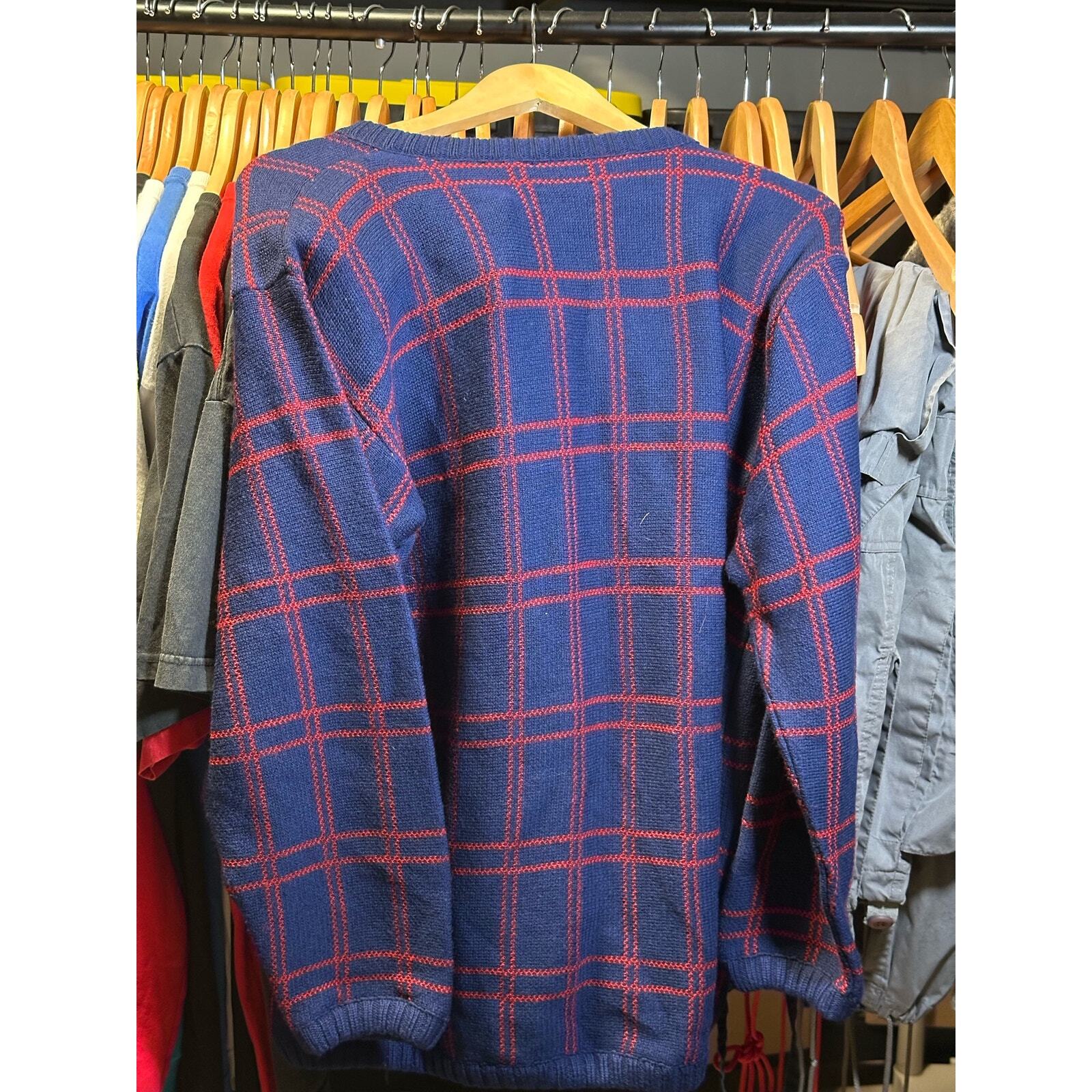Vintage button up Pendleton sweaterShoulder pads - image 3