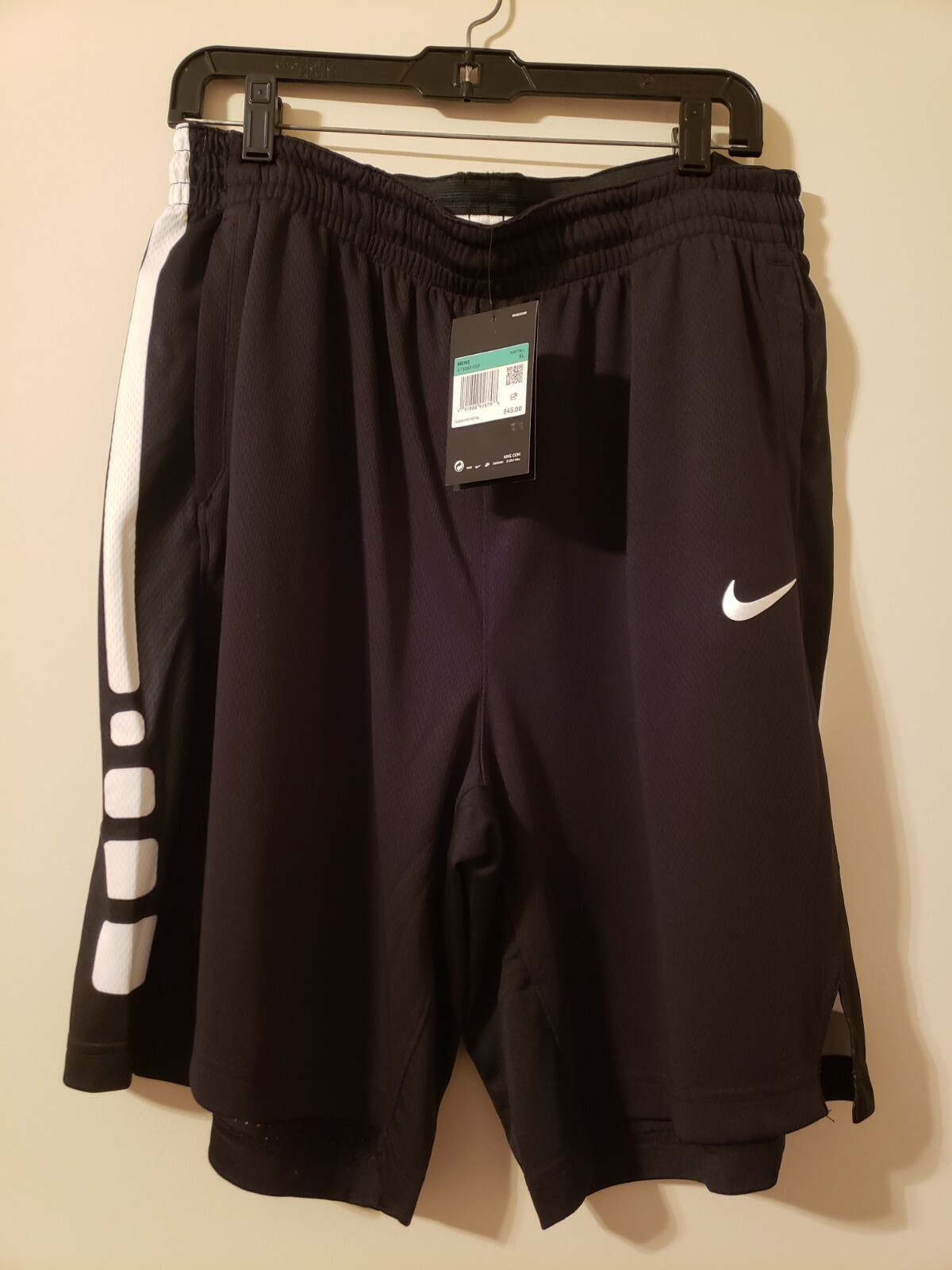 white nike basketball shorts