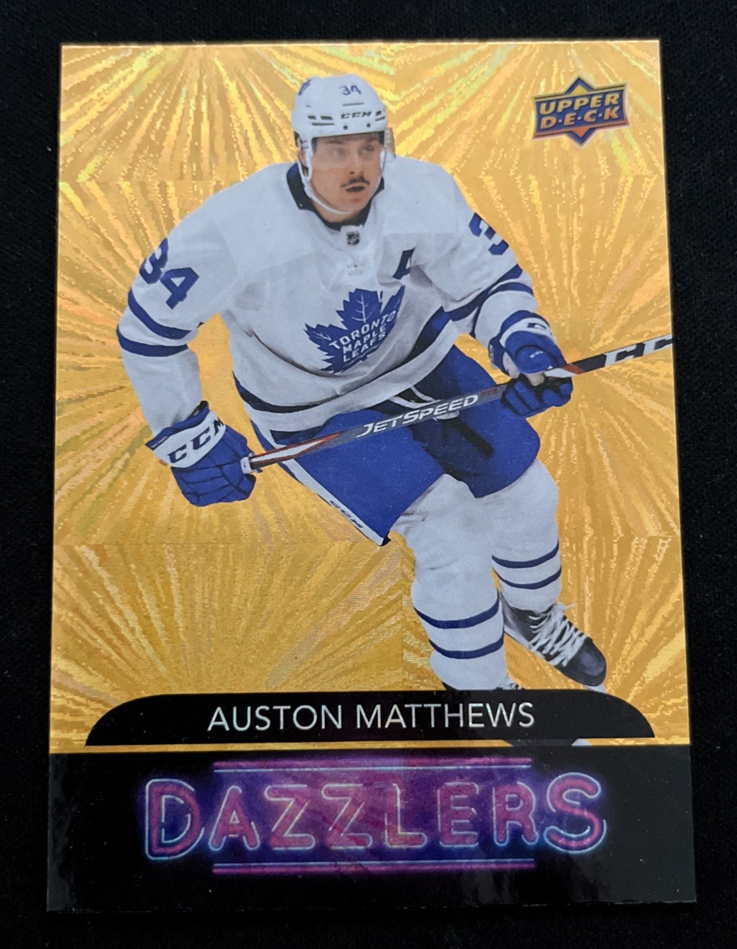 2020-21 Upper Deck - Dazzlers Auston Matthews #DZ-42 Orange Toronto Maple Leafs