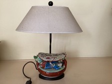 Antike chinesische Tischlampe, Leuchte, Porzellan, bemalt, keine Beschädigung.