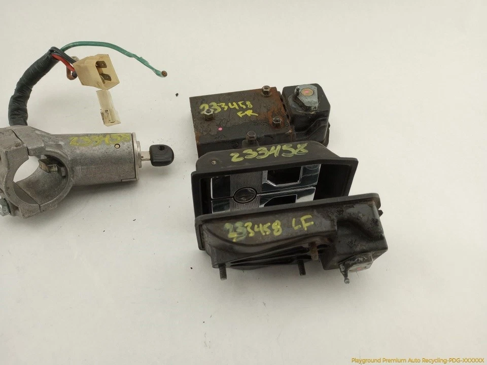 Fiat X1/9 X19 conjunto de maçaneta externa com interruptor de ignição compatível com 1979-1982 79 - Imagem 3 de 4