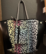 Leopard Multicolor Animal Print Zip Shoulder Strap Tote Bag with Pouch