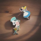 DISNEY - 2010 ALICE IN WONDERLAND ALICE AND THE MAD HATTER TWO PIN SET — photo 4