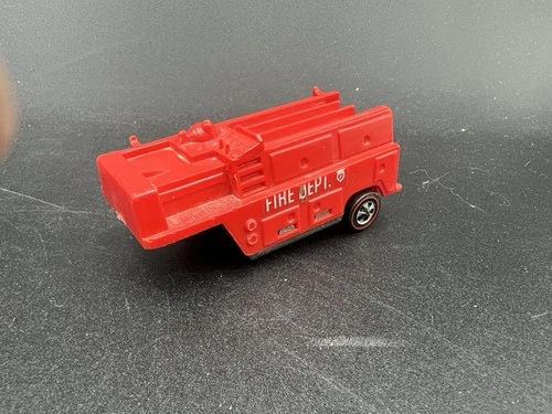 Hot Wheels Fire Engine Truck Trailer Only Redlines No Ladder Hong Kong