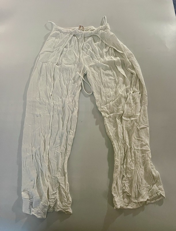 Women’s Olivaceous White Waist Tie Lounging Pants Size Small