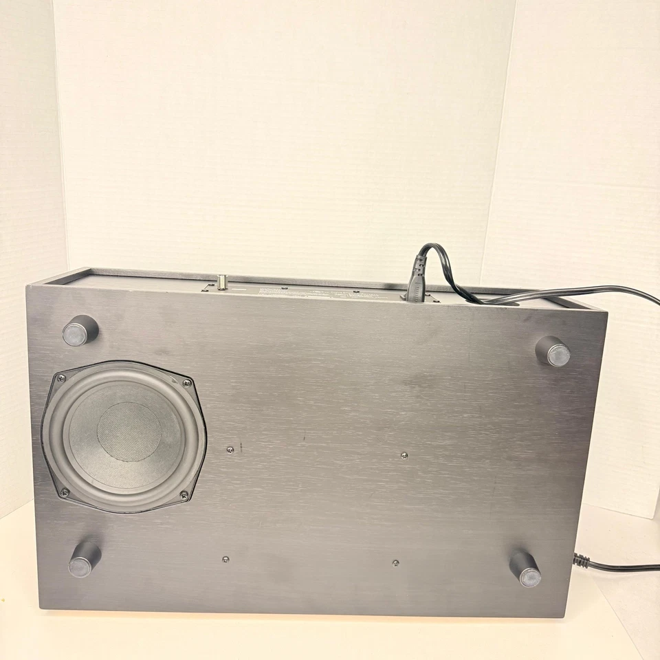 Insignia All-in-One NS-HAIOR18 Shelf System CD Player Bluetooth Works no Remote - Image 4 of 4