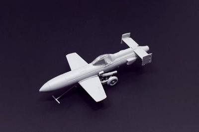 Yokosuka MXY-7 Ohka model 22 / 1:144