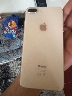 Apple iPhone 8 Plus - 64 GB - Gold (Unlocked)