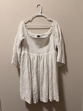 Torrid Size 3 White Dress Smocked Bodice Off The Shoulder Elastic Waist