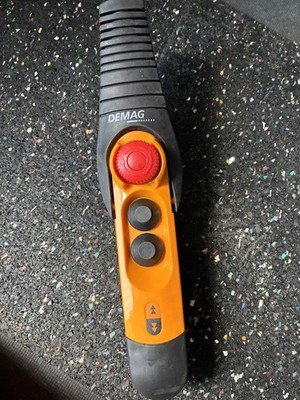 Demag Steuerschalter DSC 3 mit Not-Aus 2-stufig 77330033 77330044 neu 