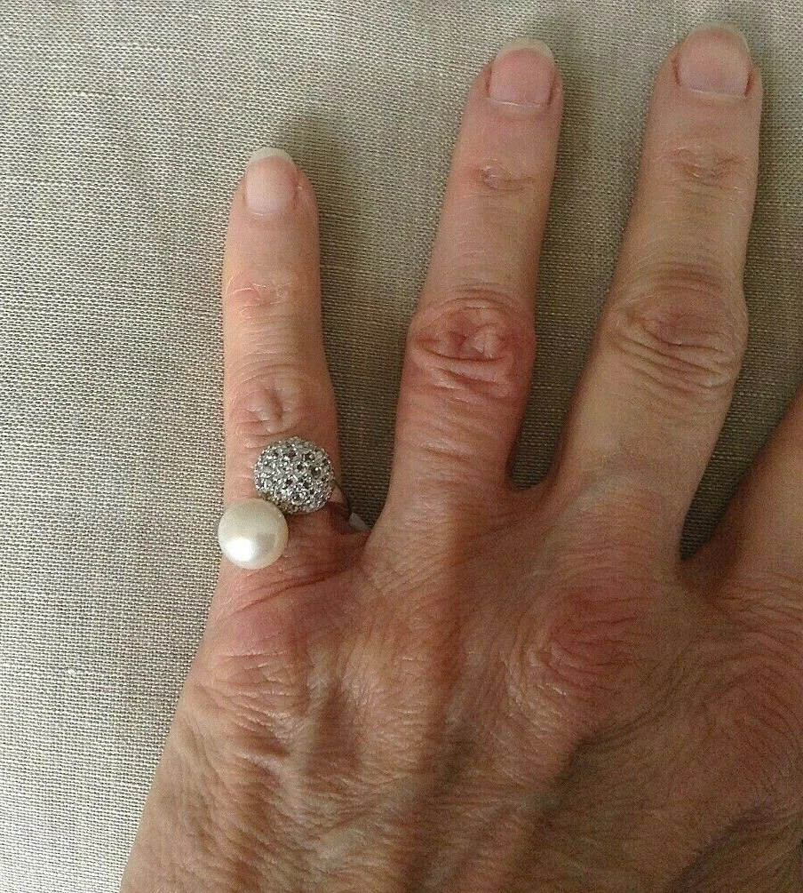 JTV 8 9mm White Cultured Freshwater Pearl White Topaz Rhodium Over