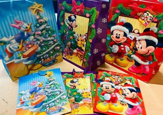 Disney Christmas Glitter Gift Bags With Gift Tags Xmas Mickey Mouse Med &  Large