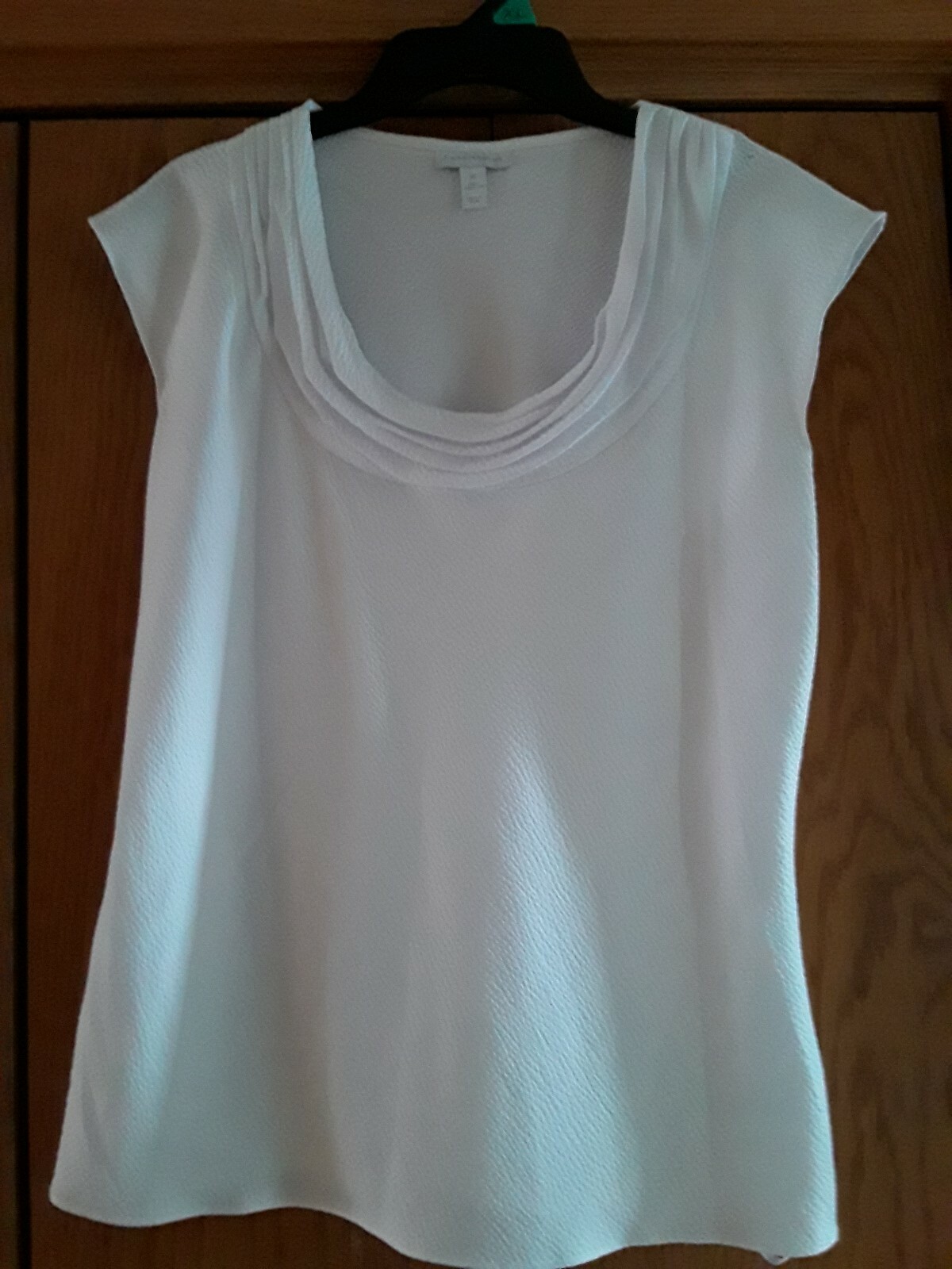 Charter Club Women's Neck Detail Crinkle Tank Blouse  Sz 10