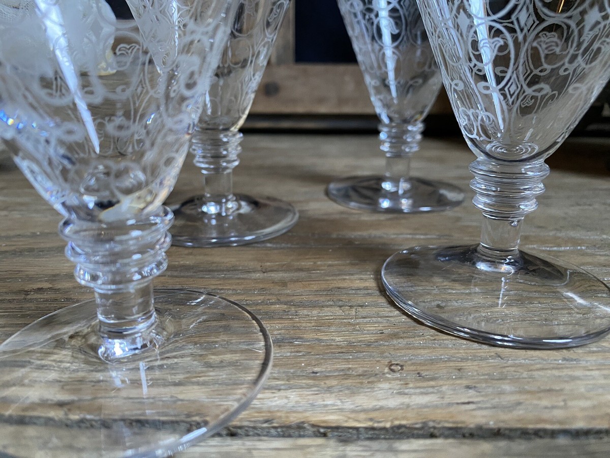 Verre à Vin Cristal Saint Louis – Modèle Lisieux à Volutes – Très Bon état (prix Unitaire)