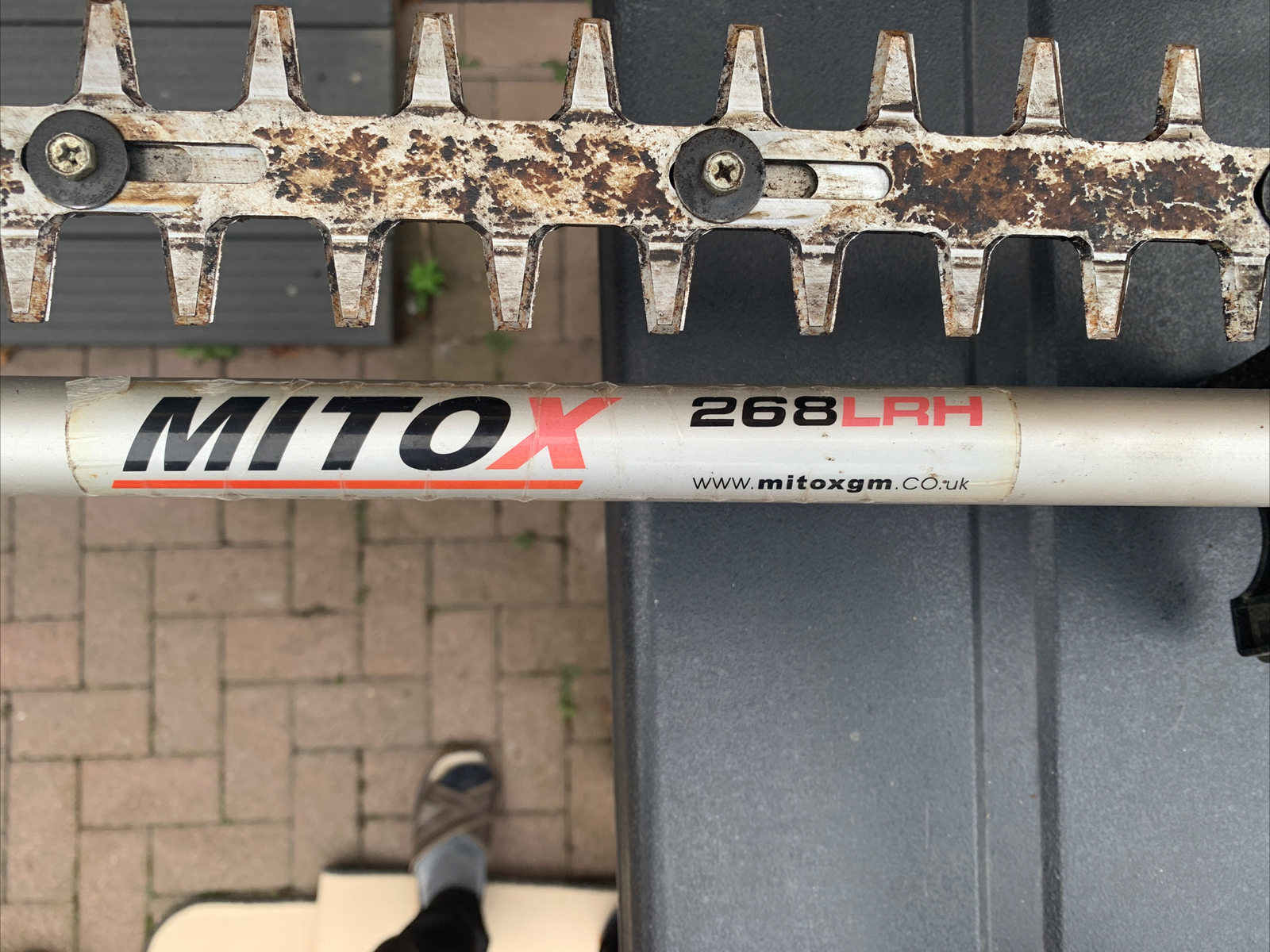 Mitox 268LRH long reach Petrol Hedge Cutter with Chainsaw Attachment eBay