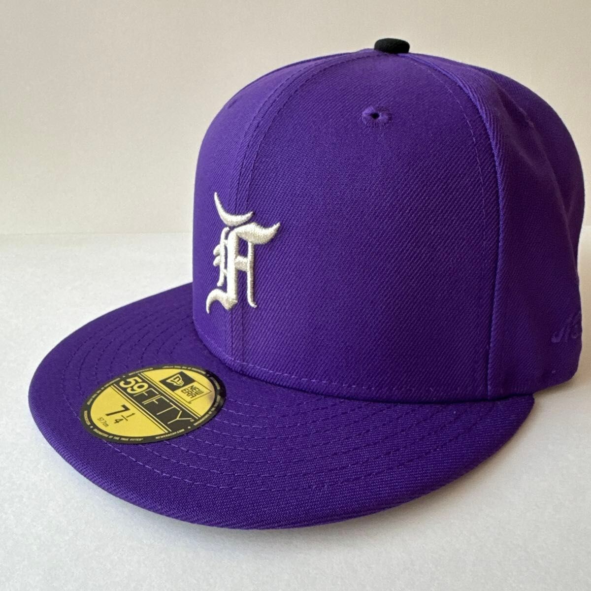 NEW ERA x FEAR OF GOD ESSENTIALS 59FIFTY Fitted Cap Colorado Purple