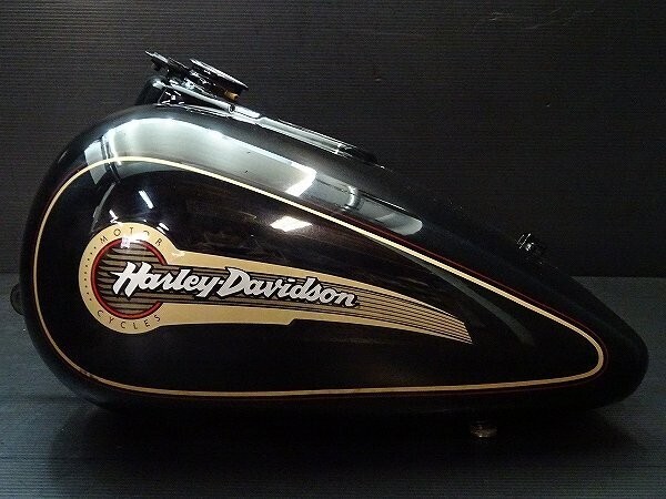 Harley-Davidson 1997年　FLSTC 純正タンク Harley-Davidson 1997年 FLSTC 純正タンク