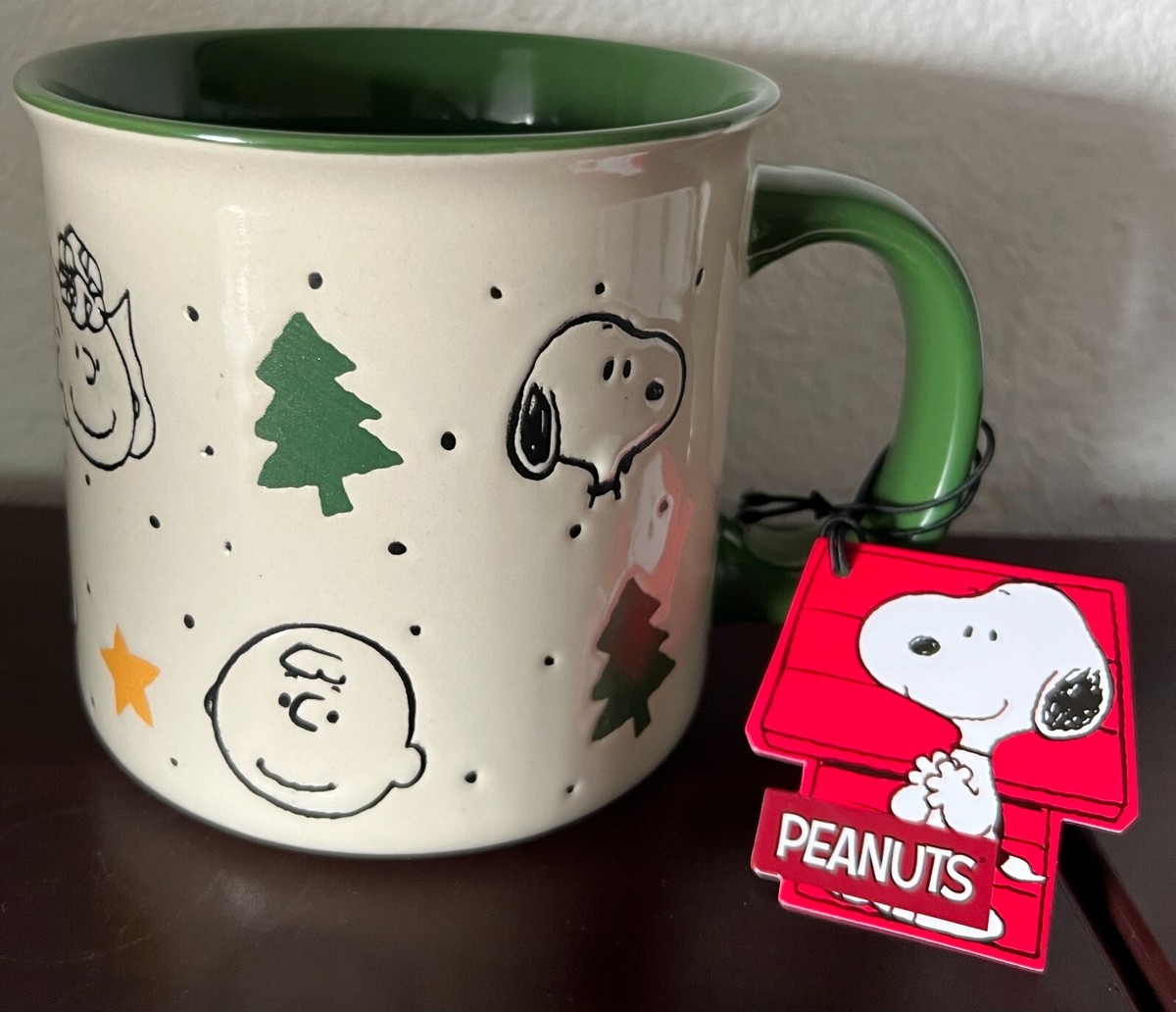 Peanuts Snoopy, Charlie Brown, Sally & Christmas Trees 21 oz Ceramic Mug  NWT!
