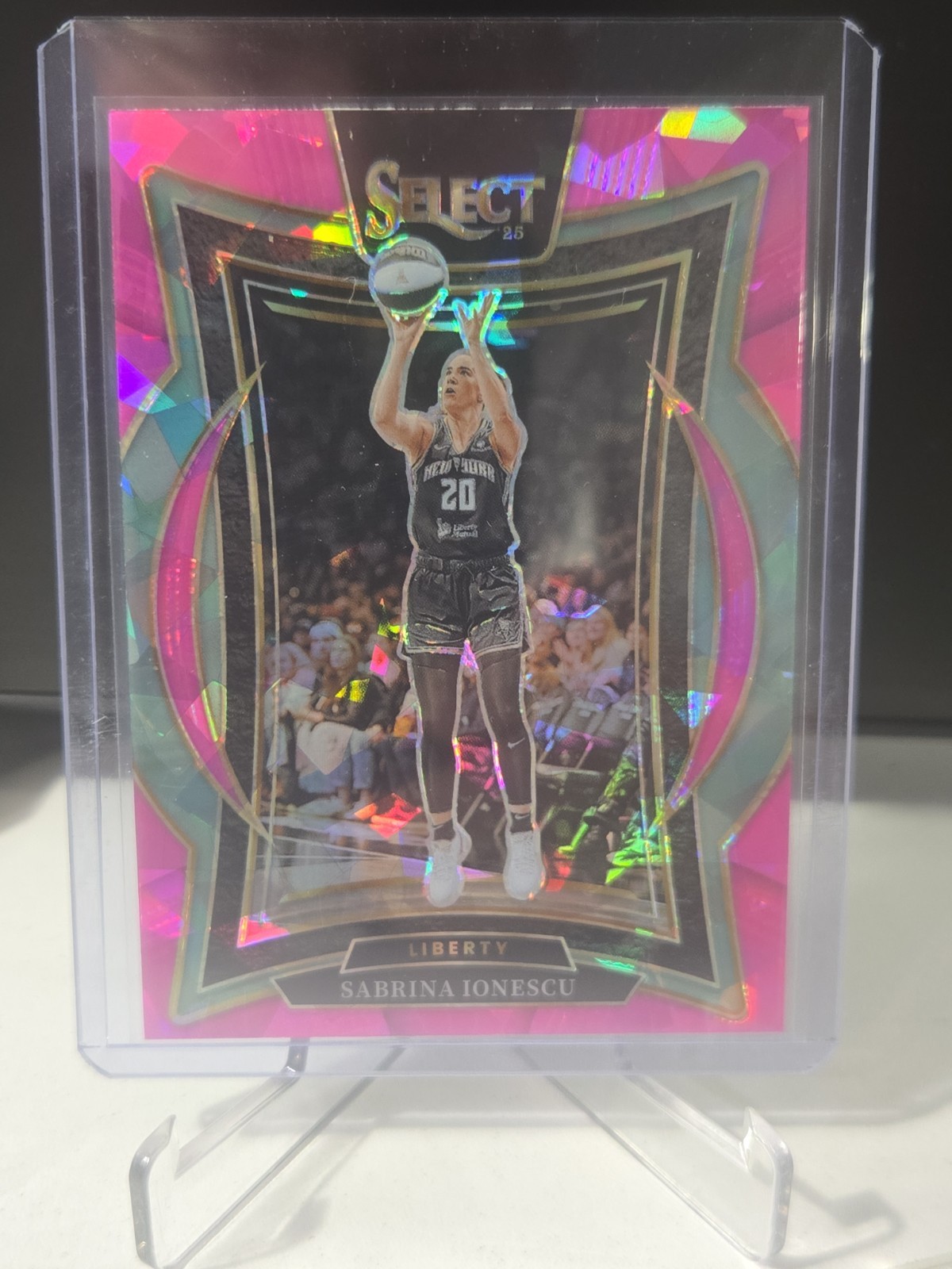 2025 Select WNBA Concourse Sabrina Ionescu #98 Pink Ice Prizm