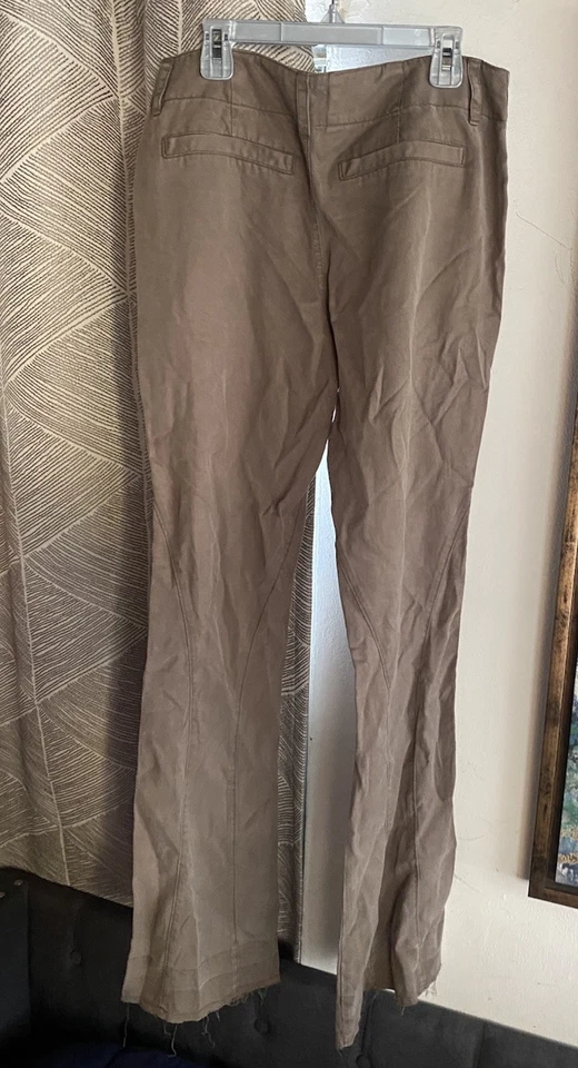 Pantalones acampanados PAM & GELA verde oliva 100 % Tencel para mujer talla 2 bolsillos con cremallera nuevos con etiquetas Foto 2 de 4