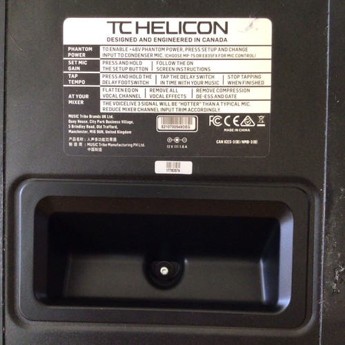 Loooer TC-Helicon VoiceLive 3 Extreme Vocal/Guitar Multi-Effects Processor ...