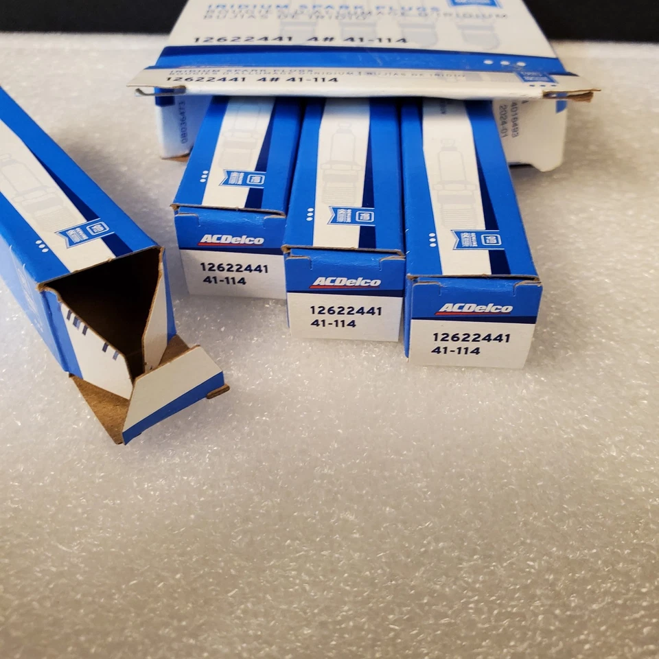 NEW GENUINE GM ACDelco Iridium Spark Plugs 41-114 12622441 Set Of 4 - Image 2 of 4