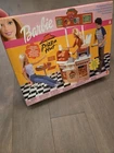 Barbie Pizza Hut Restaurant Playset Vintage 88922