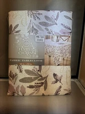 New Winter Wonder Lane Sparkling Festive Charm 60x84 Fabric Tablecloth