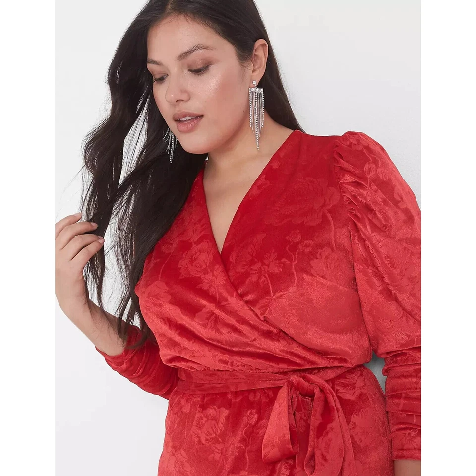 Vestido para mujer Lane Bryant talla 22 24 manga abullonada terciopelo en relieve midi rojo anfitriona Foto 3 de 4