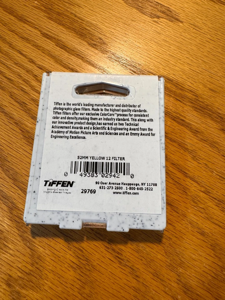 Tiffen 52mm 12 Filter Yellow 401 - Image 2 of 2