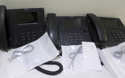 LOT OF 3  Aastra Mitel 6869i SIP VoIP 12 Line Office Phone w/ Handset