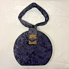 Vintage 80  s Style Round Black Velvet Formal Evening Clutch Purse