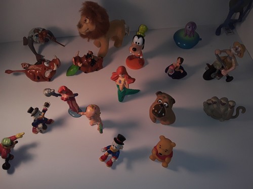 Vintage Lot Of Disney Toys 1985- more recent, Donald ducks,lion king,ants ect - 第 5/12 張圖片