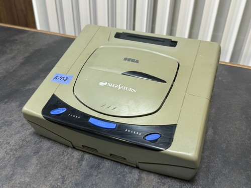 JUNK ] Console Sega Saturn Gris HST-3200 Jp Version en