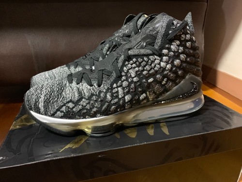 lebron 17 kobe