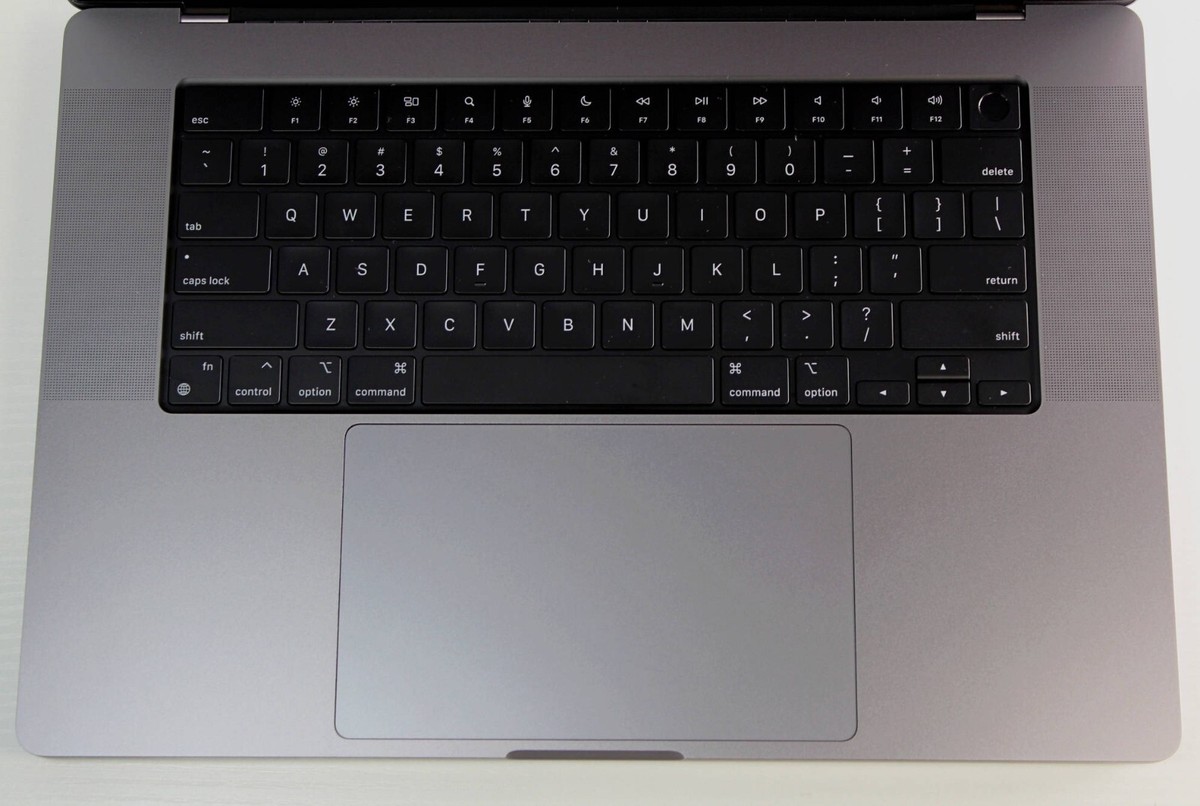 2021 Apple MacBook Pro 16-inch M1 Max 32-Core GPU Up to 64GB 2021 Apple MacBook Pro 16-inch M1 Max 32-Core GPU Up to 64GB