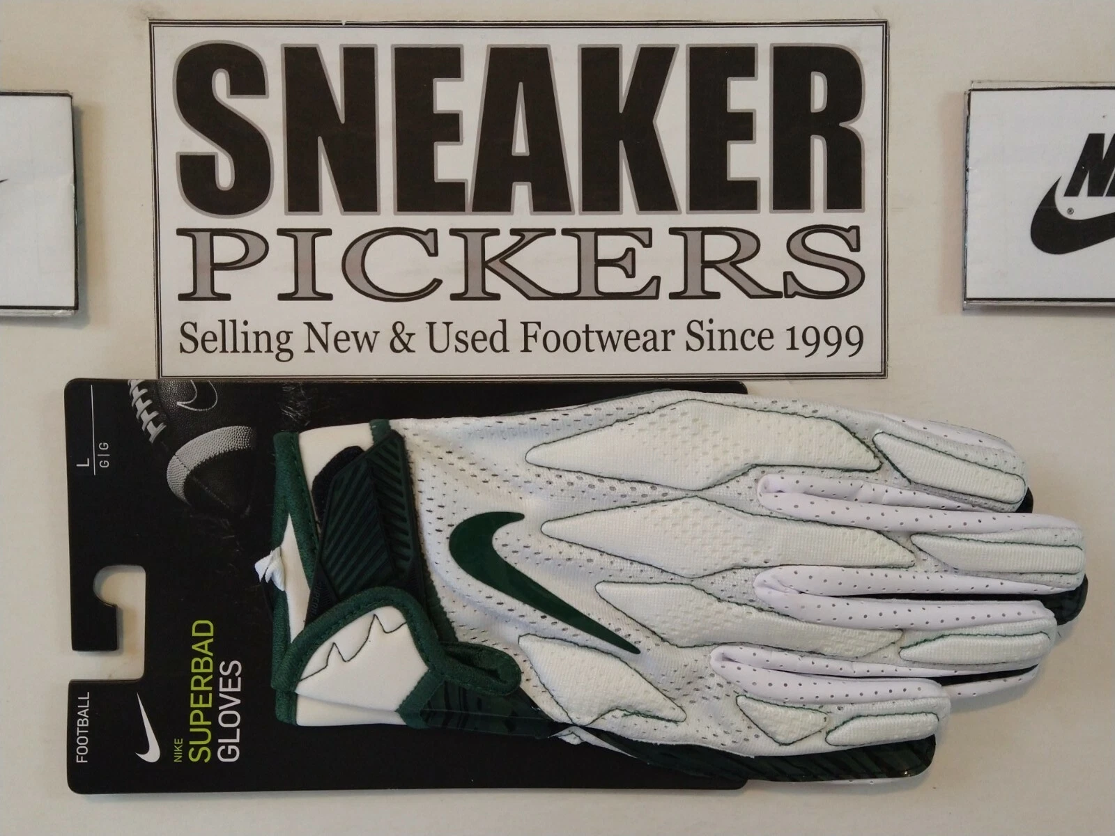 Nike SuperBad Gloves - PGF712 111 - Size: Large - White / Green - New York Jets