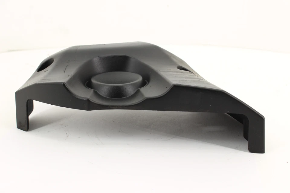 2016 Yamaha Fz07 Engine Sprocket Cover 1ws-15418-00-00 - Изображение 2 из 4