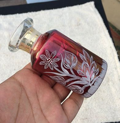 Vintage Beautiful Floral Pattern Perfume Glass Bottle Decorative