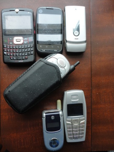 Nokia Motorola Nextel Cingular Verizon At&t Trio v218 Phones & Accessories Used - Picture 11 of 12