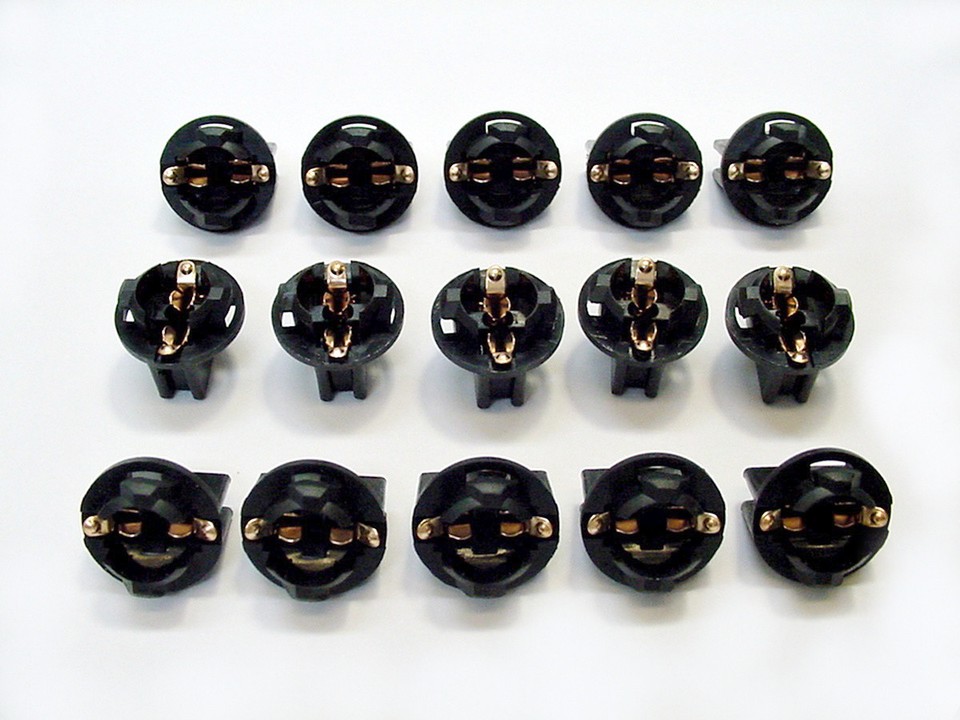 2-Pack Chevy 194 Instrument Panel Light Bulbs With Sockets - NOS Direct Replacement