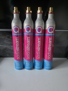 4x Sodastream CO2 Zylinder 60L Quick Connect Kohlensäure Leer